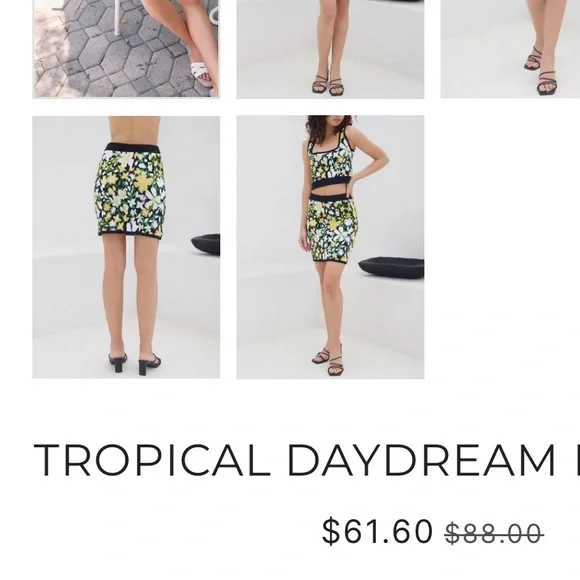 🚨LOST + WANDER NWOT Tropical Daydream Crop Top color BLACK-YELLOW-FLORAL - Picture 4 of 4